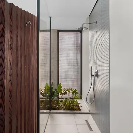 Bubo 4*