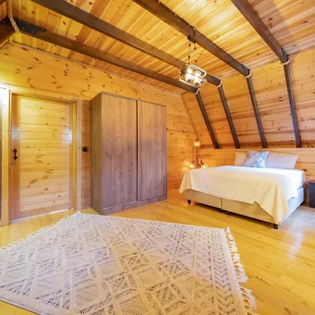 Bubo Bed & Breakfast Faralya